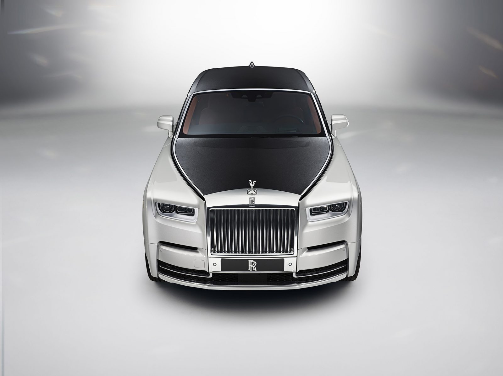 rolls royce phantom horse power